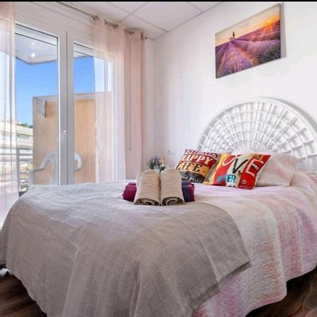 Apartamento Lauren Salou Apartment ภายนอก รูปภาพ