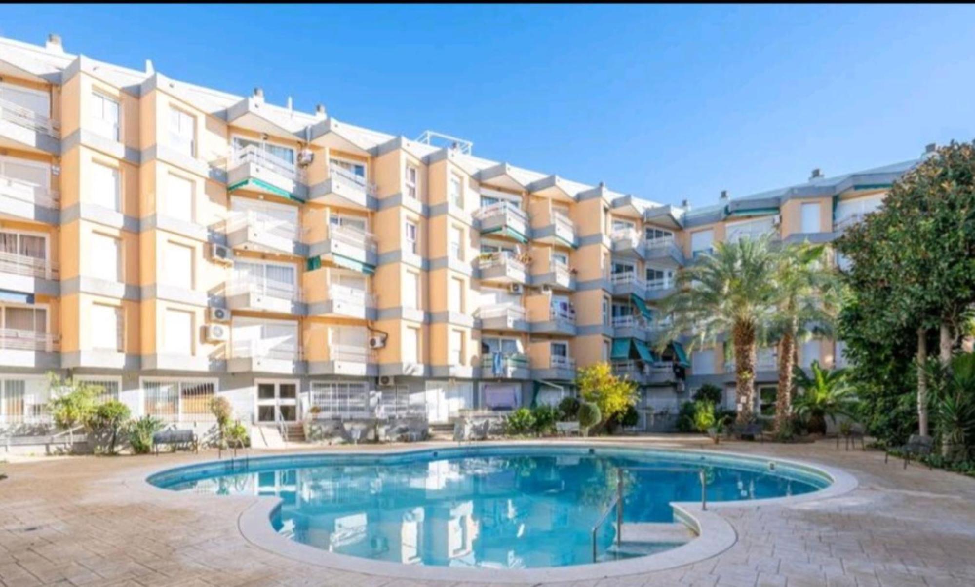 Apartamento Lauren Salou Apartment ภายนอก รูปภาพ