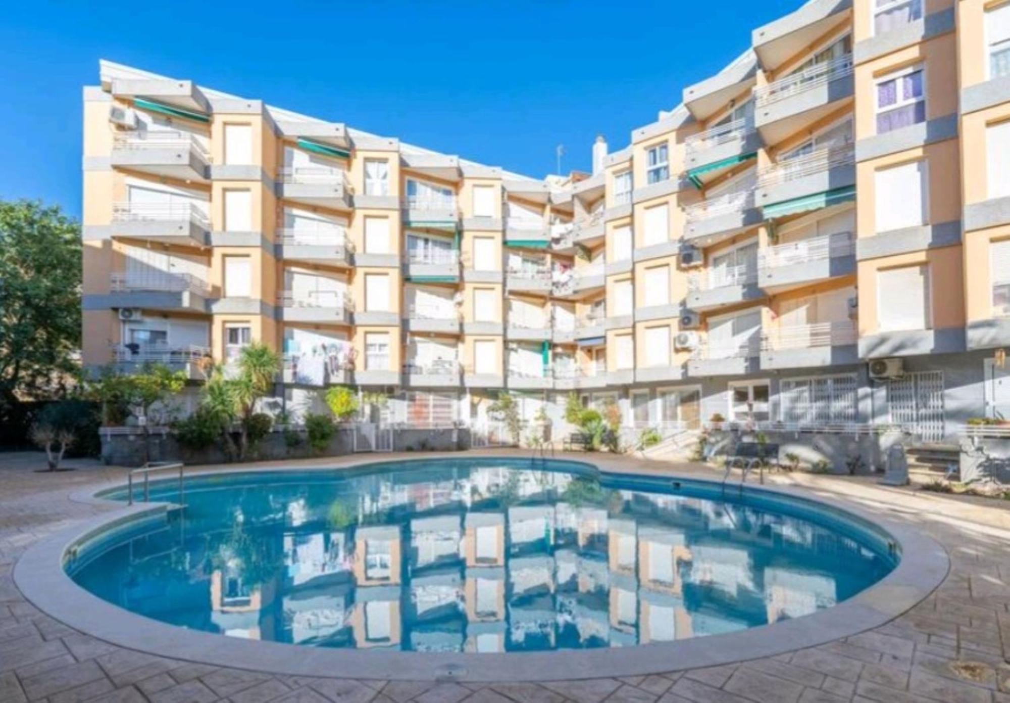 Apartamento Lauren Salou Apartment ภายนอก รูปภาพ