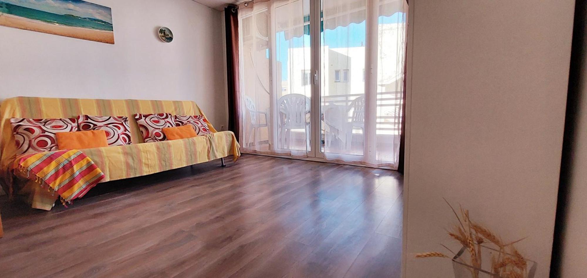 Apartamento Lauren Salou Apartment ภายนอก รูปภาพ
